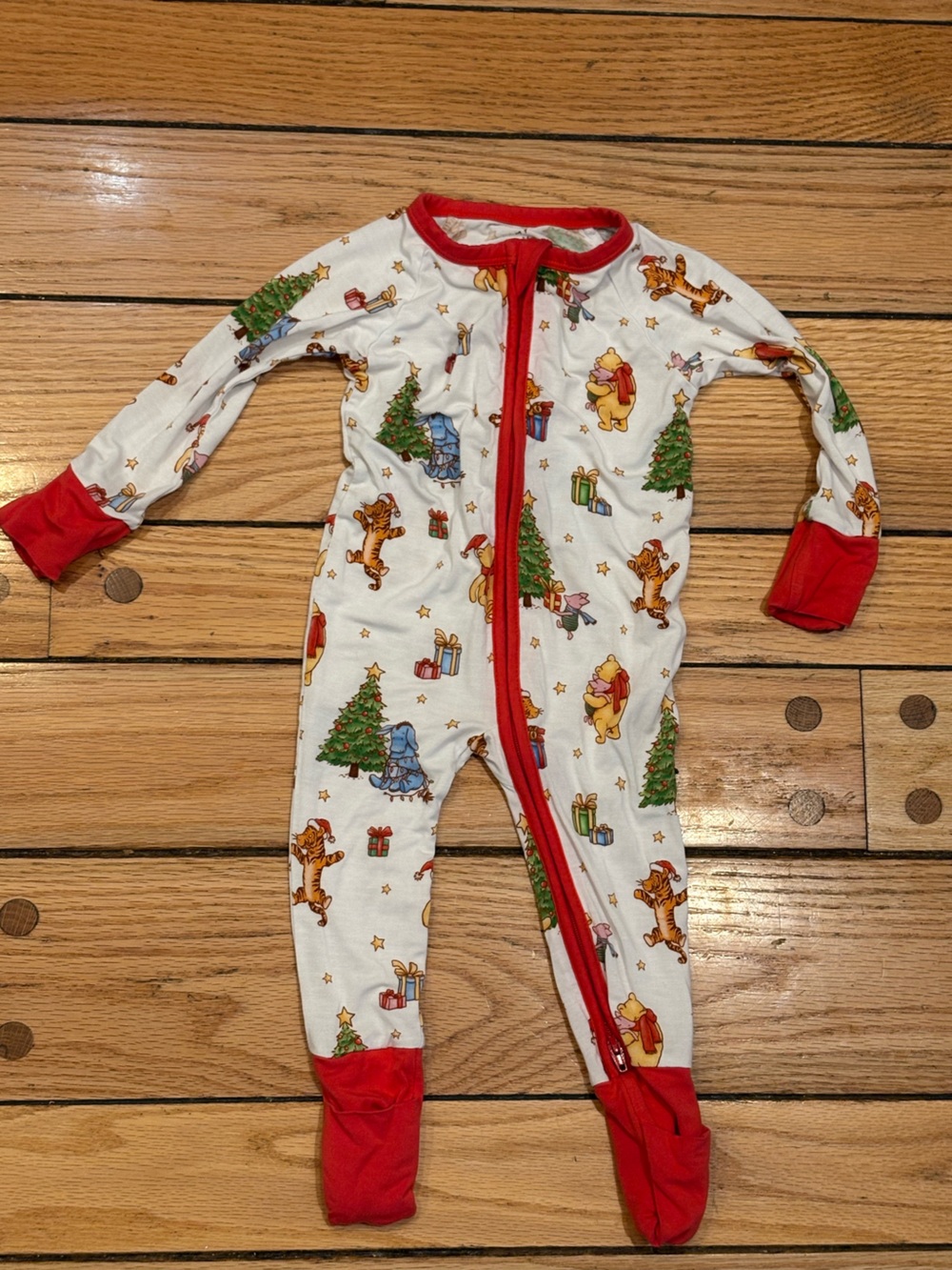 SOLD Winnie the Pooh & Tigger Baby Bamboo Footed Christmas Sleeper - 3-6mo